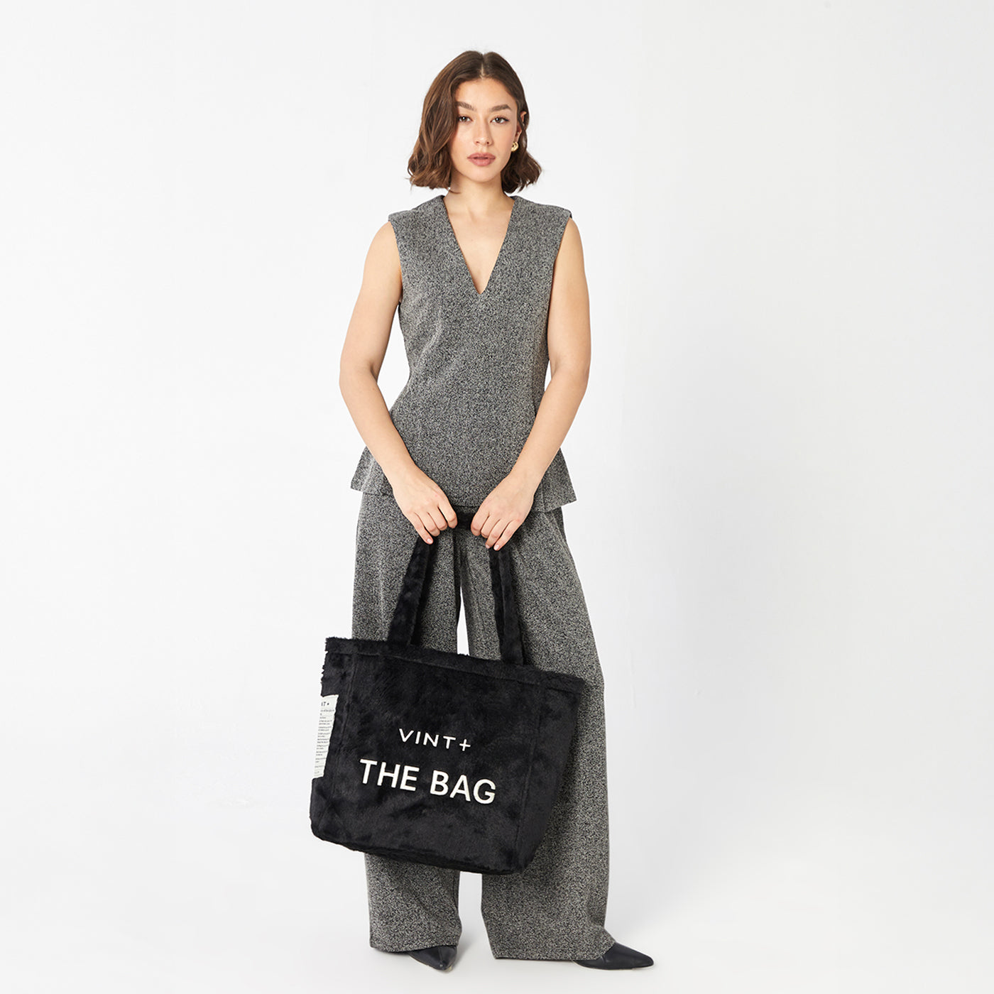 FLUFFY TOTE BAG - BIG - BLACK