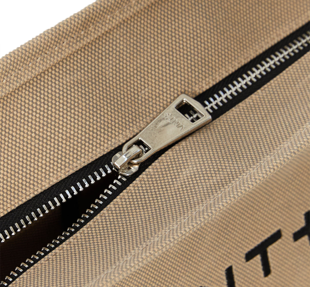 WAXED CANVAS FINE BAG - BIG - SAND (Leder Strap inkl.)