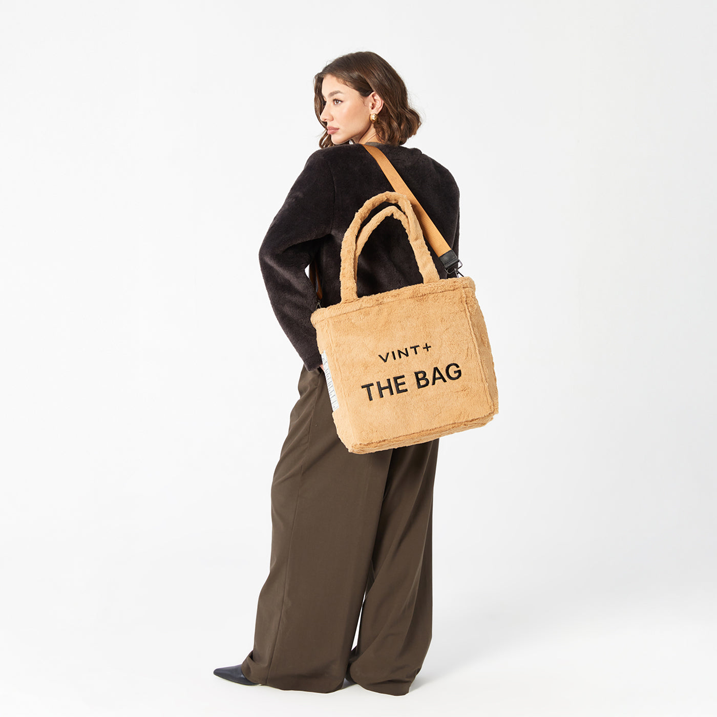 FLUFFY TOTE BAG - BIG - BROWN