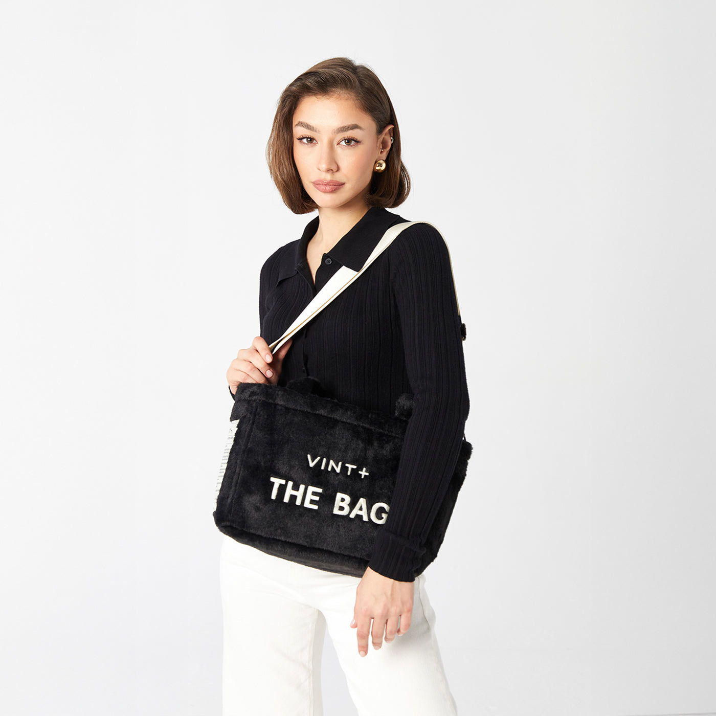 FLUFFY BAG - BLACK