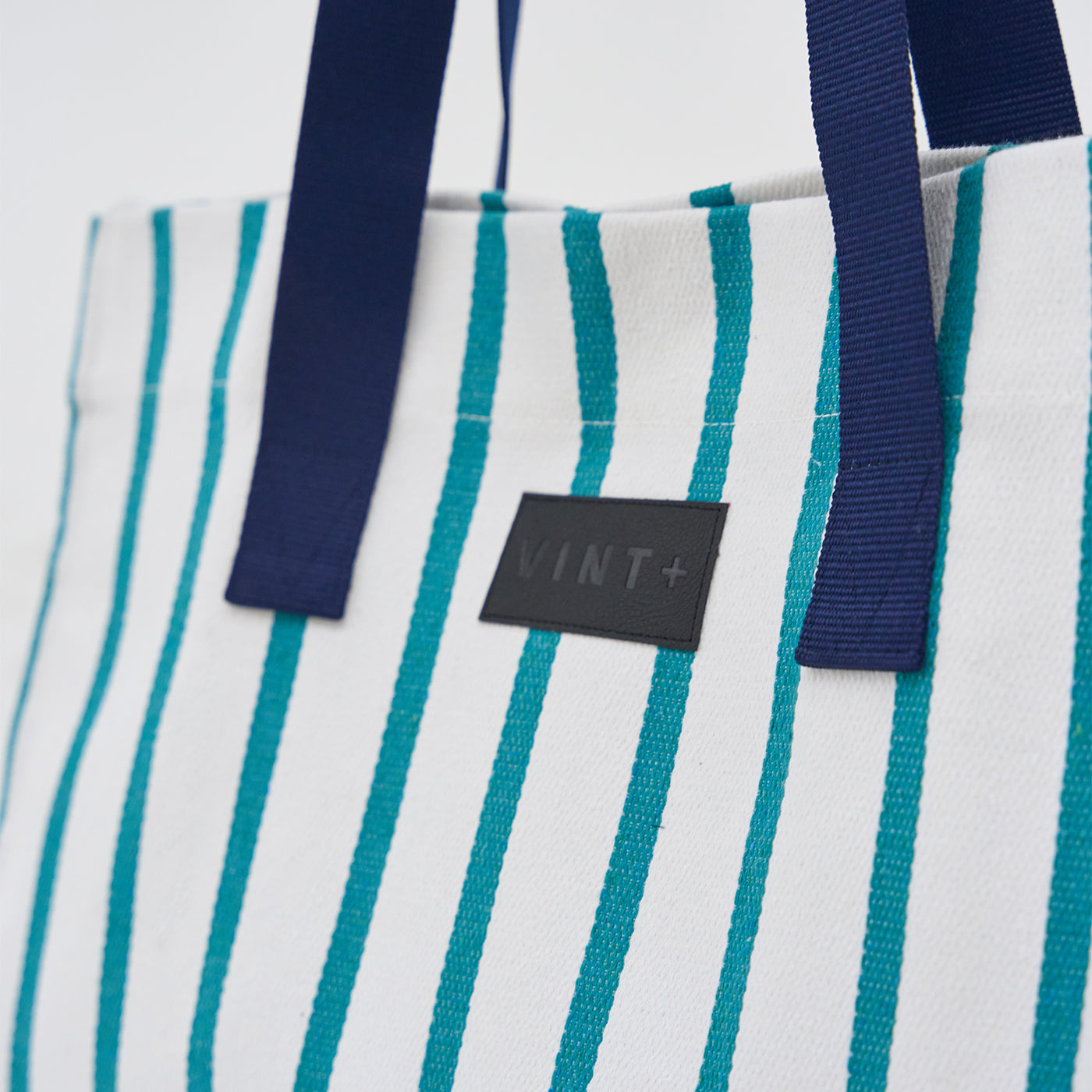 ÇİZGİLİ ÇANTA - AQUA FRESH