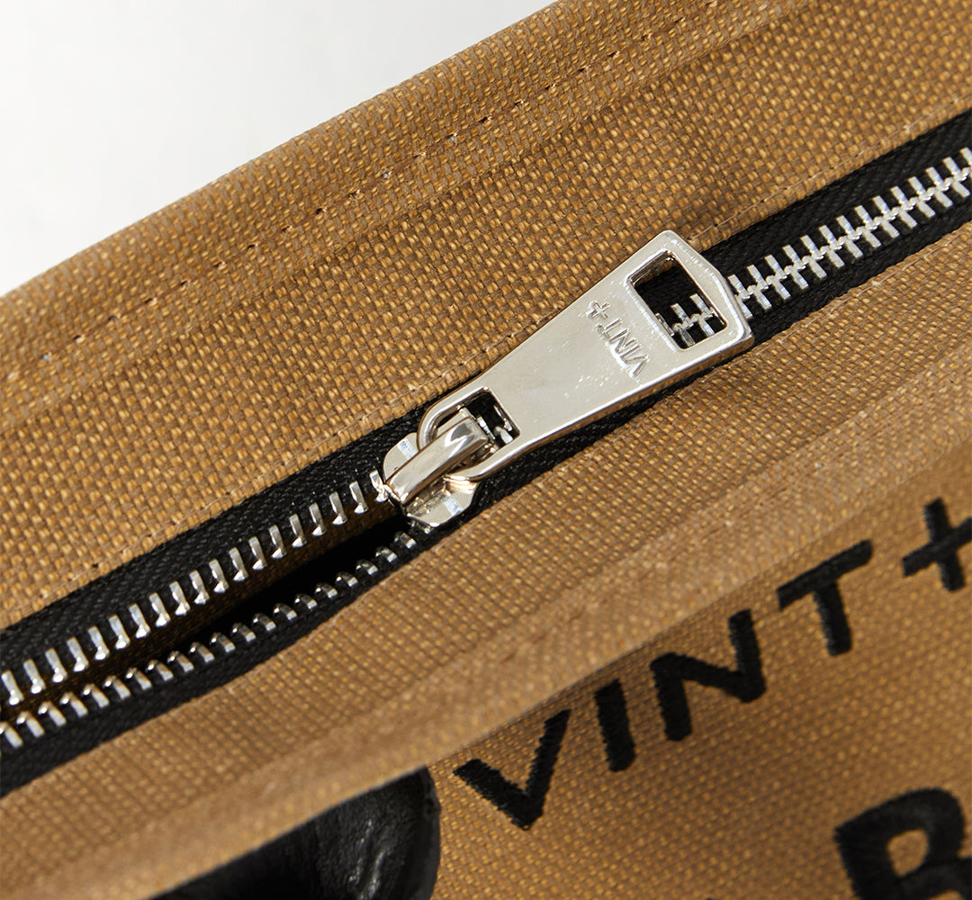 WAXED CANVAS FINE BAG - SMALL - BEIGE (Leder Strap inkl.)